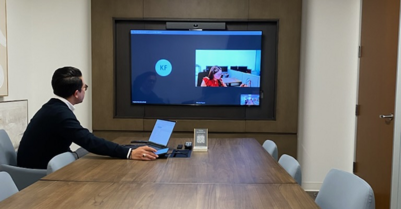 MODERN EXECUTIVE BOARDROOMS: HYBRID MEETING TECH ESSENTIALS
