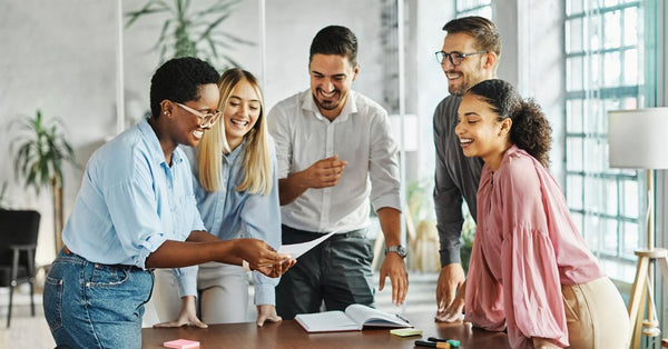 MODERN MEETING ETIQUETTE – TIPS FOR IN-PERSON AND REMOTE TEAMS