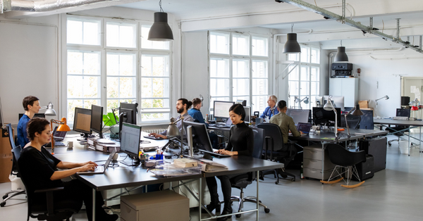 OFFICE SOUND BARRIERS – 10 WAYS TO CUT DISTRACTIONS AND FOCUS BETTER